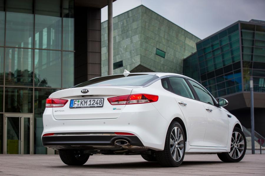  Kia Optima EcoDynamics 2015 года  (EU) (фото 6 из 29)